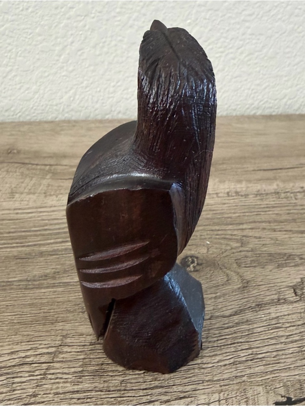 Vintage Hand Carved Bald Eagle Ironwood Figurine Sculpture Dark Brown Wood Boho - Picture 4 of 6